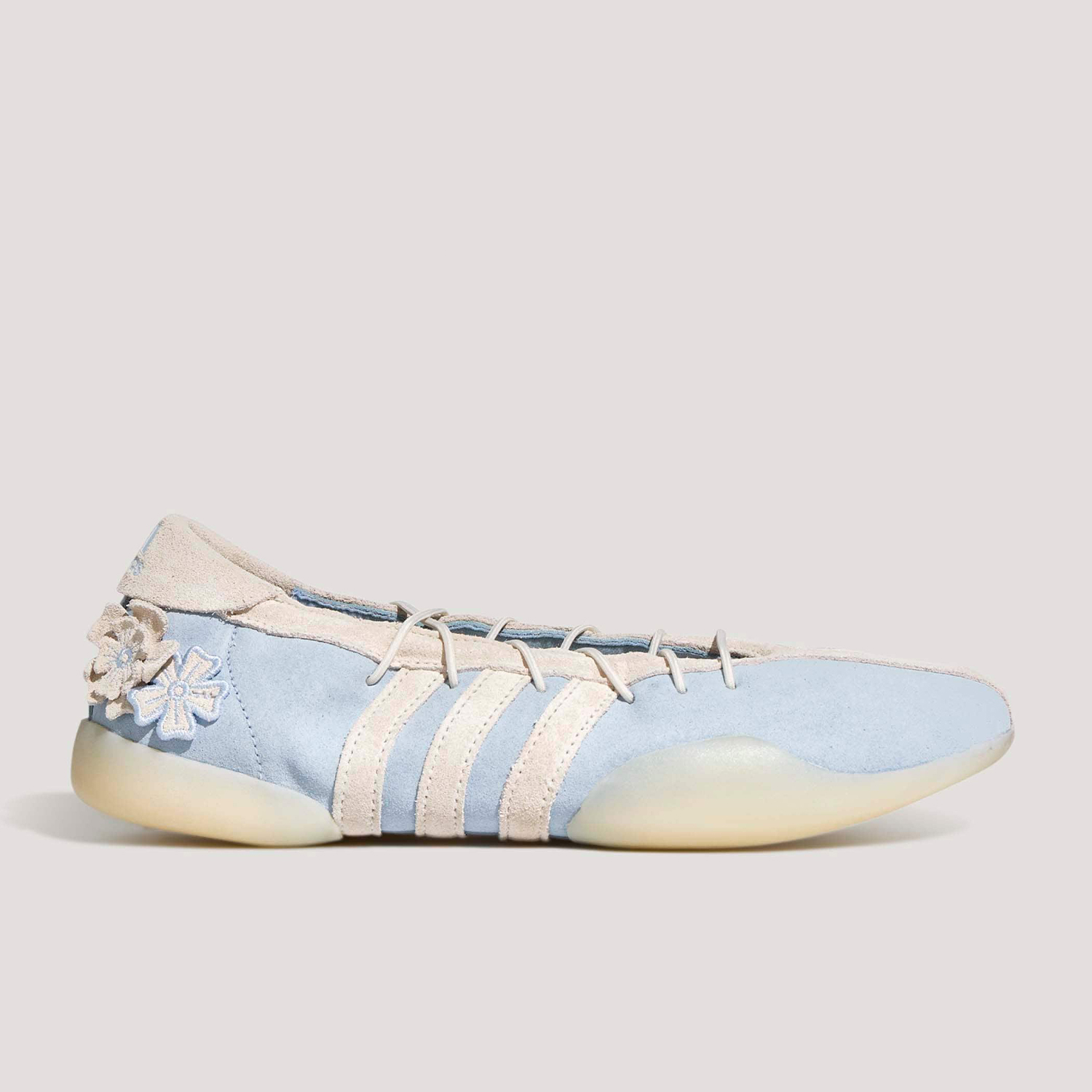 أحذية نسائية أصلية من أديداس ب - مراجعة Adidas Shoes Samba وسعره