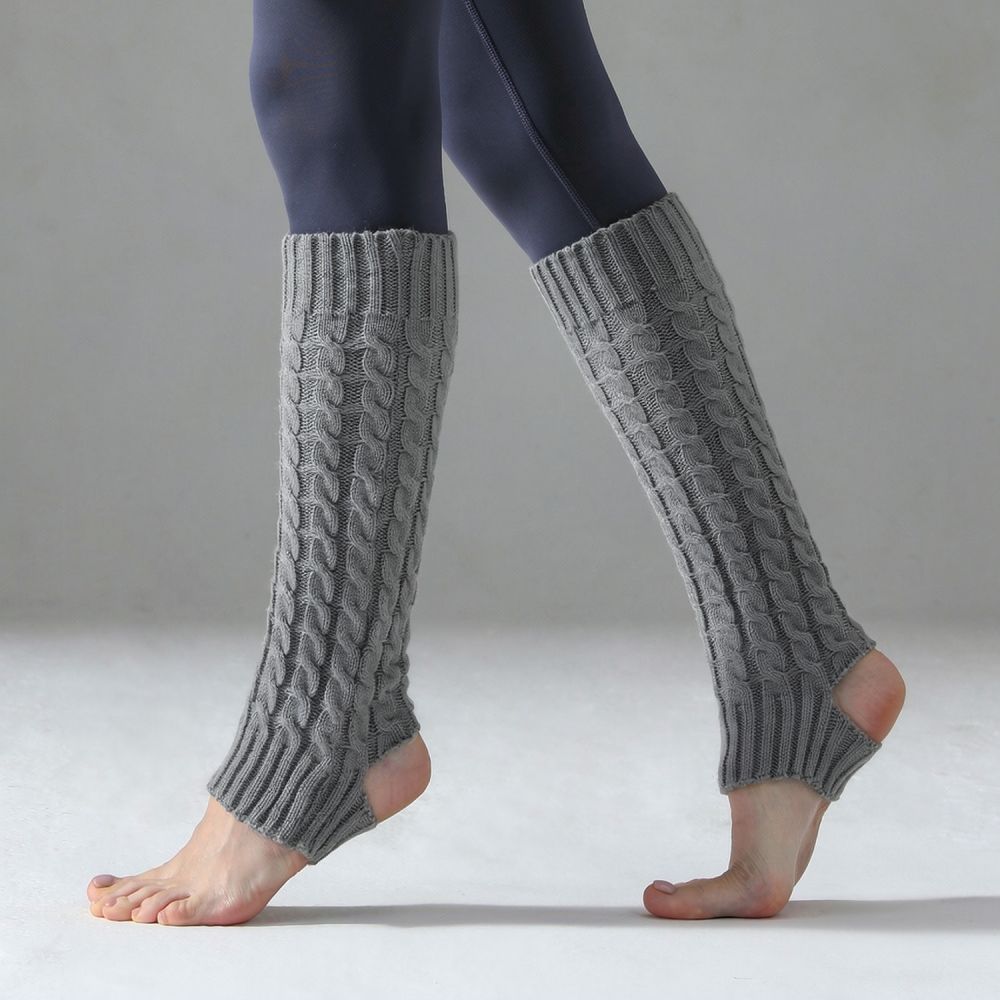 جوارب شتوية نسائية بتصميم الكا - مراجعة Boot Sock Slouchy وسعره